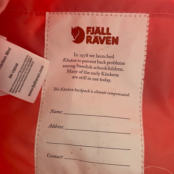 Fjallraven Kanken Mini Backpack - Picture 3 of 9